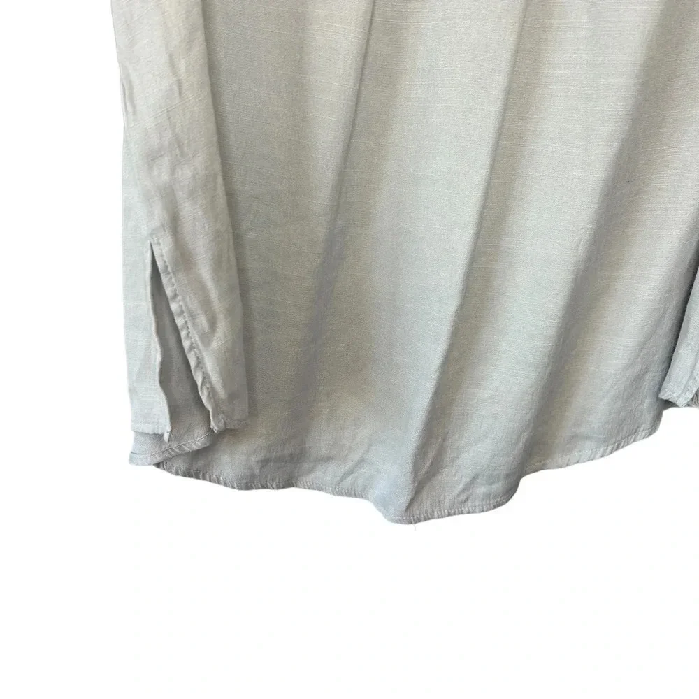Doe & Rae shirt blouse short sleeves gray polyester embroidered small
